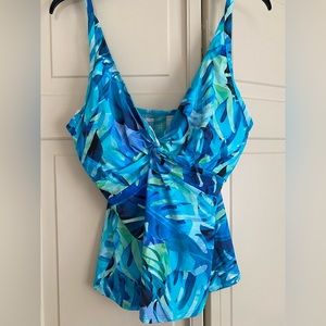 Sunsets Swim Tank Top Size 36DD